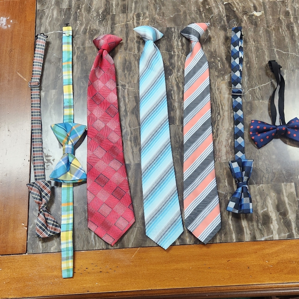 7 Boys Ties. 3 Clip-on Long Ties & 4 Bow ties. Various Colors.